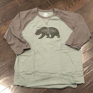 North Face 3/4 Sleeve Baseball Raglan Shirt (L)